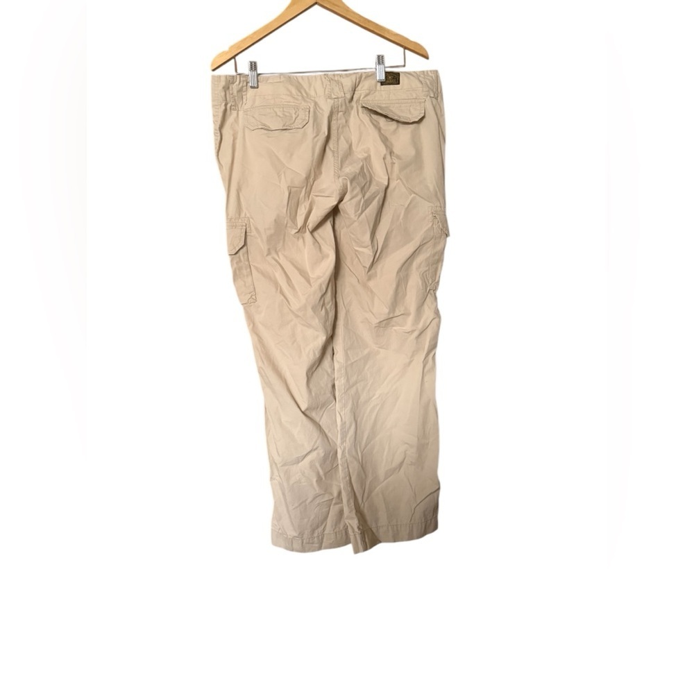 Women’s Y2K tan lucky cargo pants - Picture 3 of 8